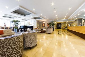 Oro Verde Cuenca Lobby